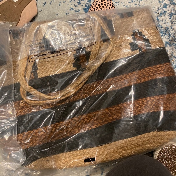 Cheetah/Leopard tote - Picture 2 of 2